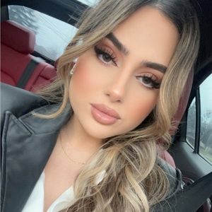 Meet your Posher, Merna